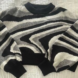 Dry goods cute sweater 
Black white gray 
Cropped size XS 
Perfect condition
